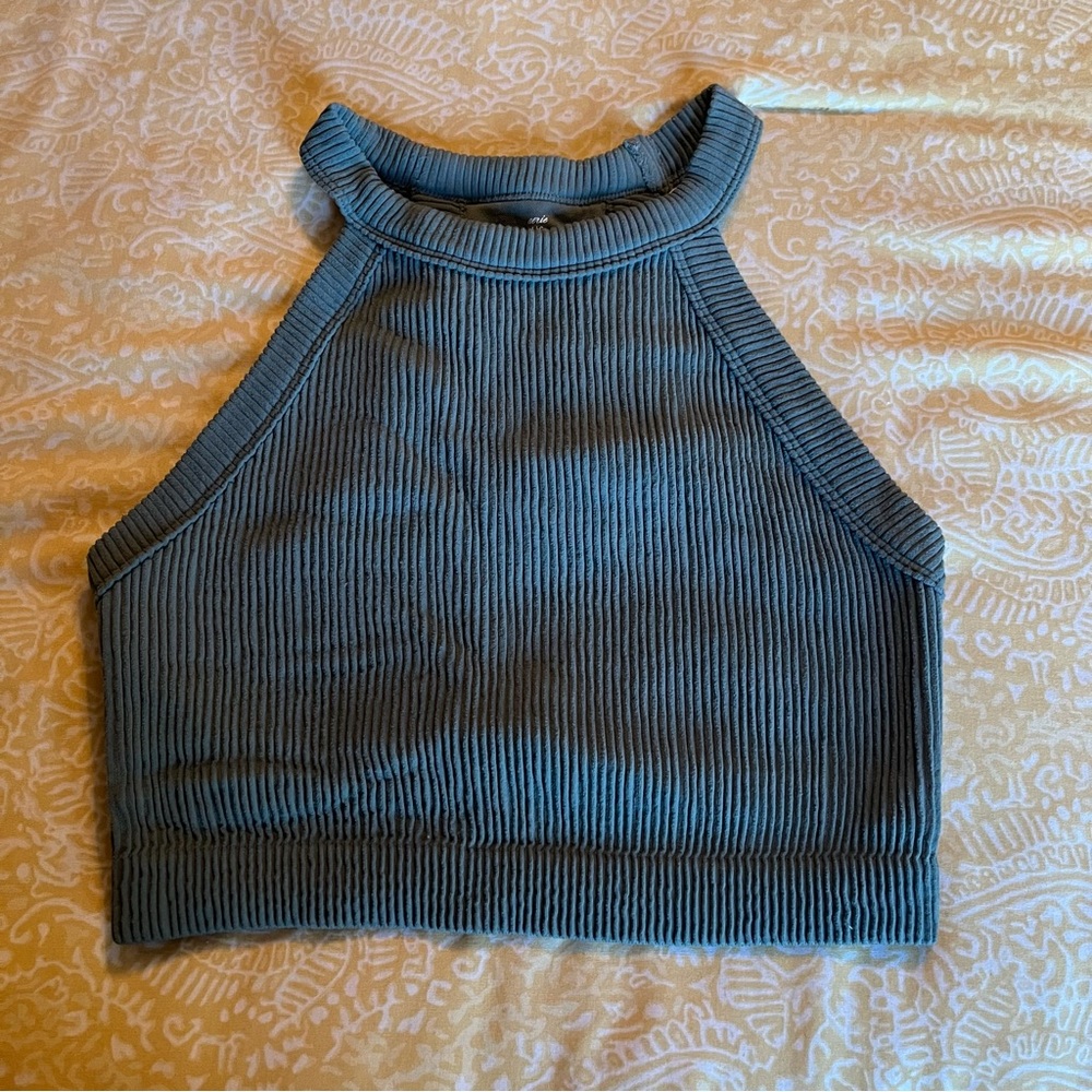Aerie Tank
